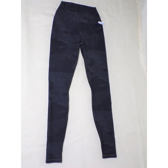 ALO Vapor High Waist Capri Crop Leggings Camouflage Print XX-Small (00-0) NEW - Picture 6 of 12